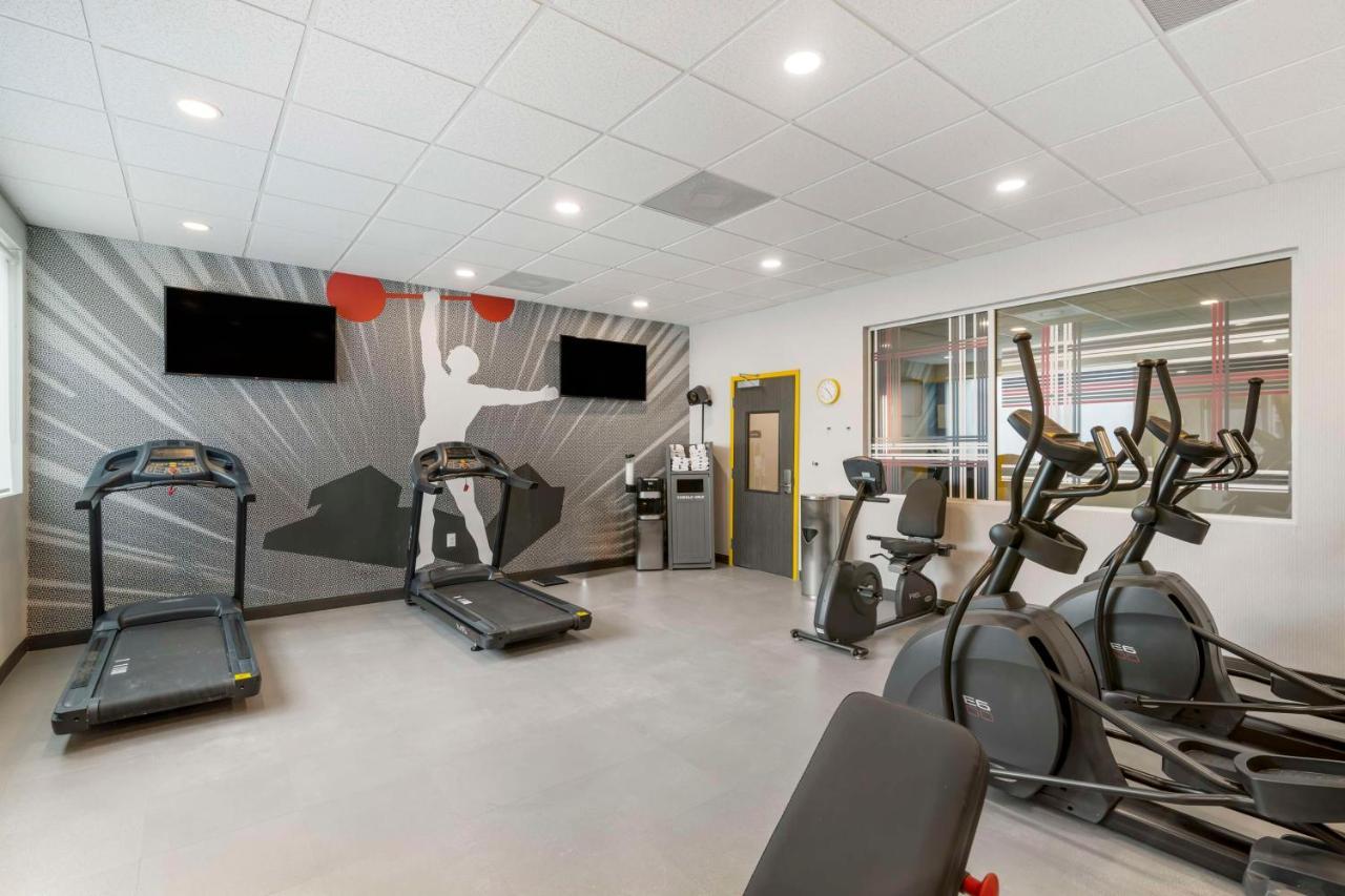 Glo Best Western Pooler - Savannah Airport Hotel 외부 사진