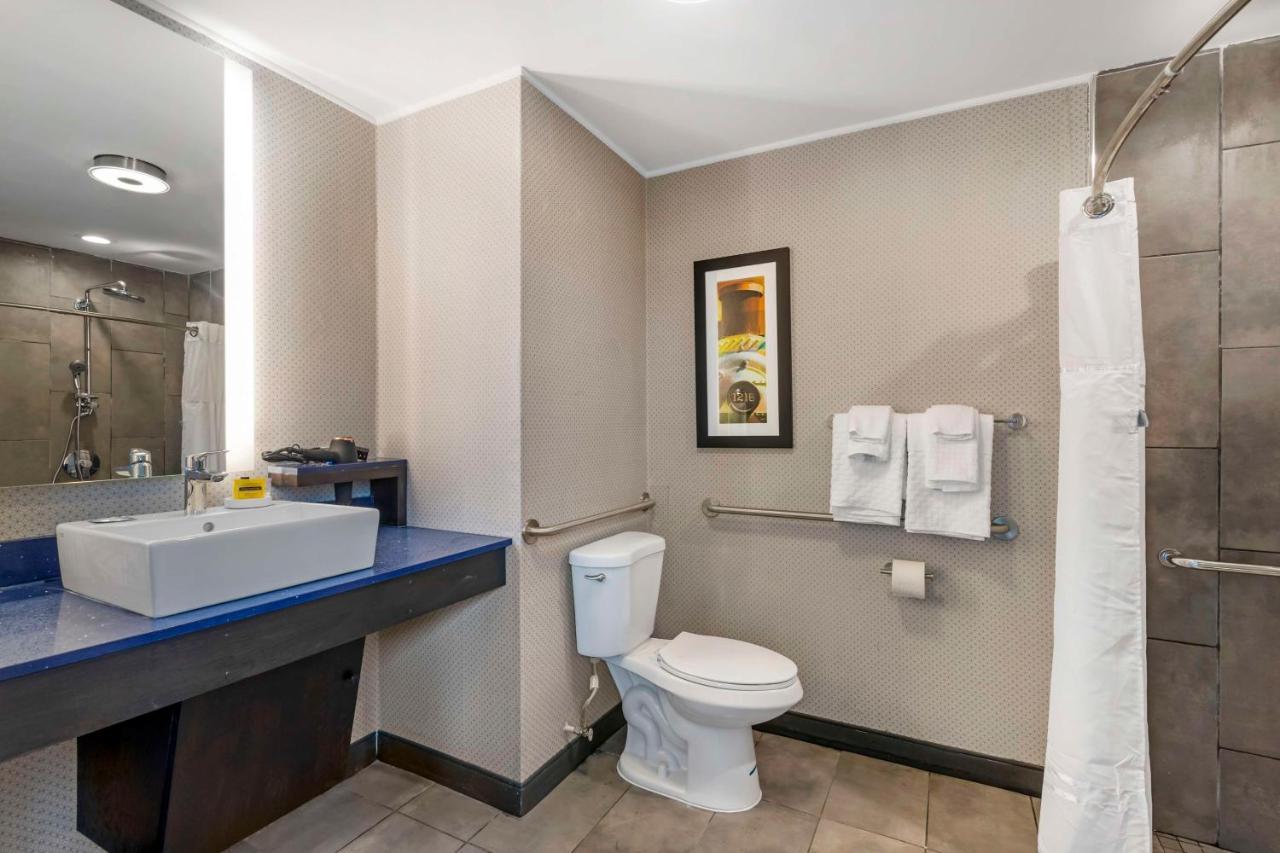Glo Best Western Pooler - Savannah Airport Hotel 외부 사진