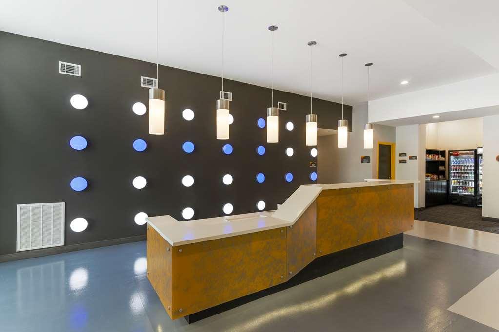 Glo Best Western Pooler - Savannah Airport Hotel 외부 사진